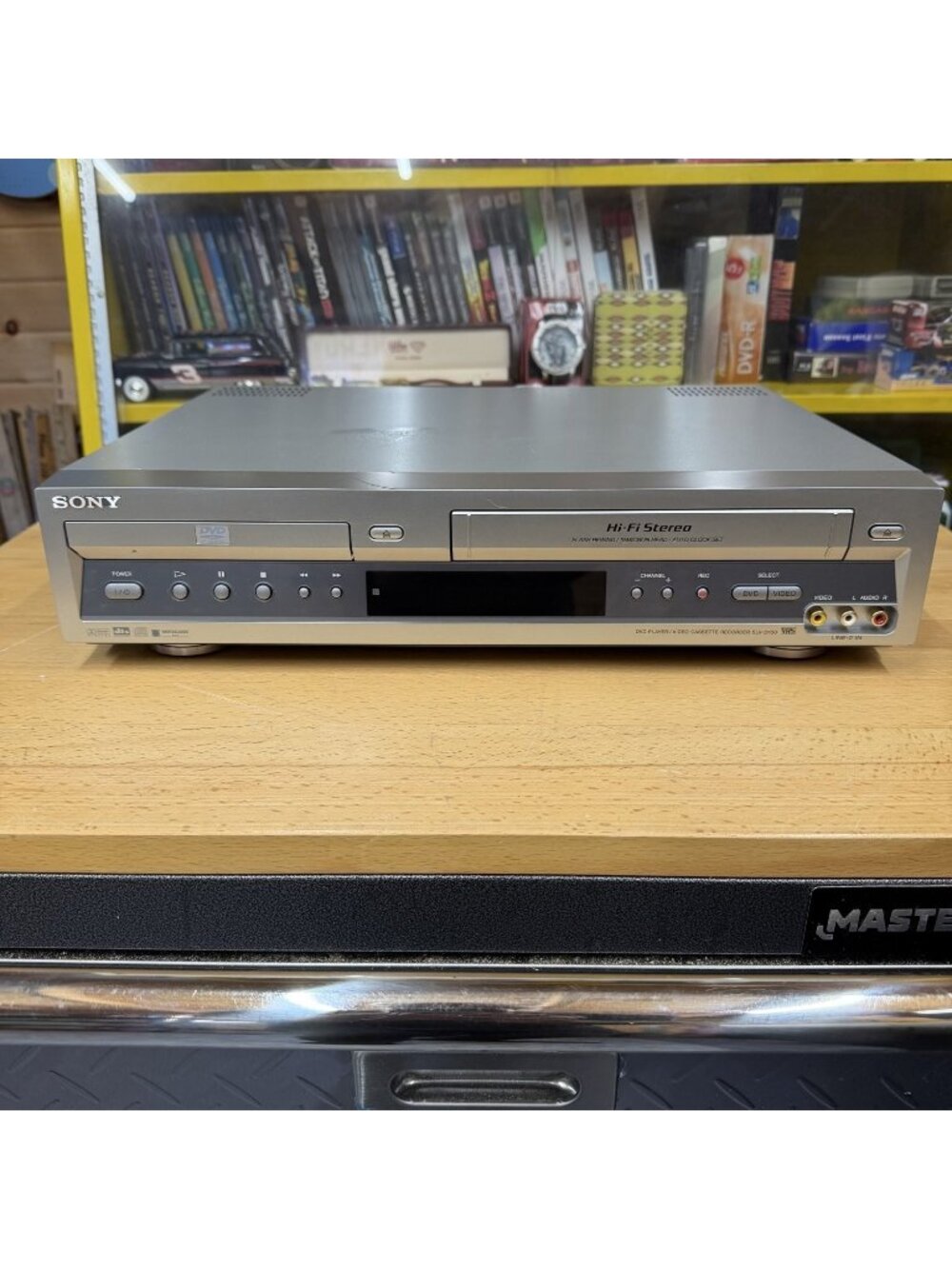 Sony SLV-D100 DVD Vcr combo player Hi-Fi Stereo 4-Head Flash Rewind No Remote